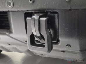 Hlinikové tažné oko pro Ford Bronco černá matná (1)