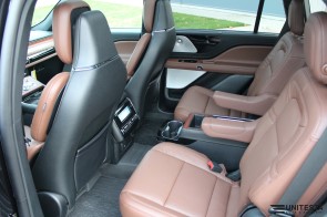 2020 Lincoln Aviator Reserve 4x4  Black (16)