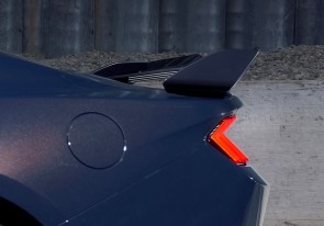Mustang Performance Pack / Dark Horse rear wing - glossy black (1)