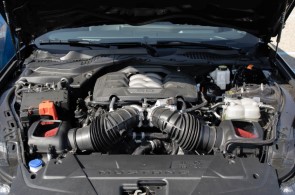 ROUSH cold intake for Mustang 5.0L 2024+ (1)