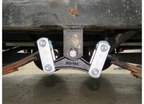 MORryde reinforced leaf spring mount for tandem trailer (1)
