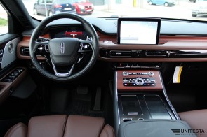 2020 Lincoln Aviator Reserve 4x4  Black (19)