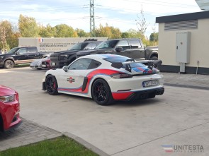 2022 PORSCHE CAYMAN GT4 RS 6900 km mileage extended warranty one more year under warranty (5)