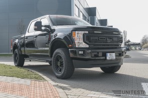 2022 Ford F250 Super Duty Crew Cab 4x4 160 WB  XLT 6.7 V8 Diesel Black 480HP-1490 N/m (2)
