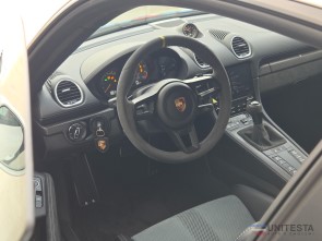 2022 PORSCHE CAYMAN GT4 RS 6900 km mileage extended warranty one more year under warranty (11)