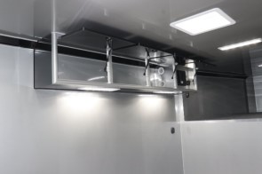 2023 Intech celohliníkový skříňový návěs  délka 11,6m , šířka 2,5 m hmotnost 2600 kg (16)