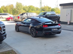 2024 Ford Mustang Dark Horse Premium black ROUSH supercharger 812 HP only 7600 km! (5)