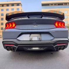 Zadní couvací + brzdové/mlhové světlo pro Ford Mustang 2024+ (1)