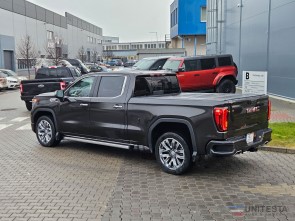 2023 GMC Sierra 1500 4WD Denali dlouhá korba  - polep antracit - 22 000 km 1A stav (4)
