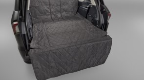 Ochranný potah do kufru, černý 56"x106" pro Ford Expedition 2018+ (1)