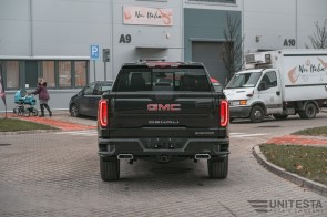 2012814821-04 (3)