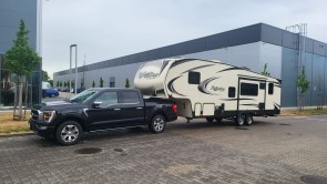 2019 Campingový  návěs  Grand Design 150 Series 290BH (2)