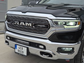 2022 RAM 1500 Crew Cab 4x4 V8 Limited najeto 208723 km (10)