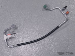 Hadice klimatizace mezi kompresorem a vysoušečem pro Mustang GT a GT350 2015-2021