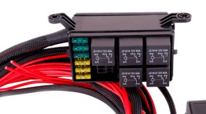 Pojistkovnice MaxxECU (1)