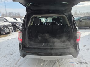 2021 Ford Expedition Platinum Black  ojety najeto 80 000km nehavarované (10)